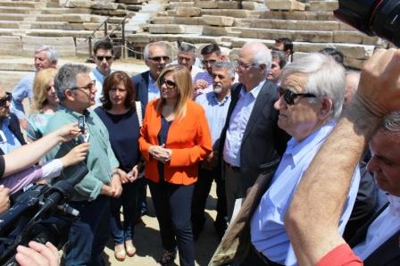 170601 arxaiotheatro gennimataJPG