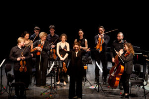 200210 mousikotropo1