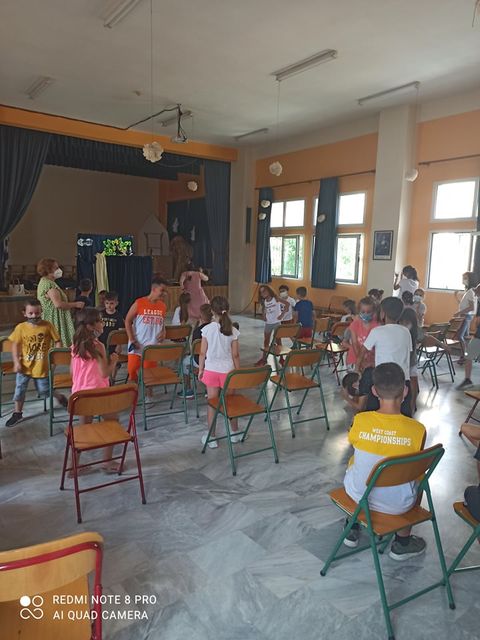 210713 kouklotheatro3