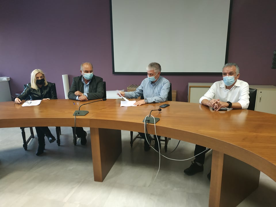 211011 dromoi nea smir