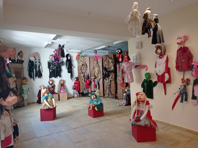 220930 laografiko koukl 1