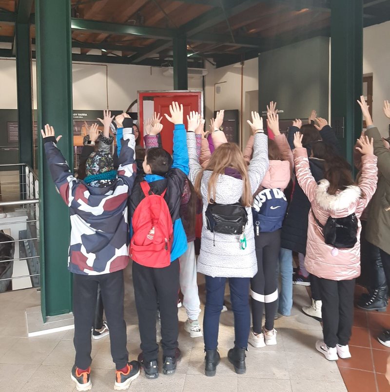 230130 xronokapsoula