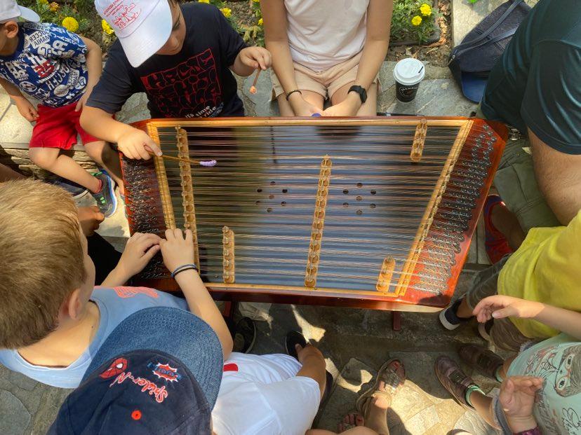 230707 mousiki kataskinosi 1