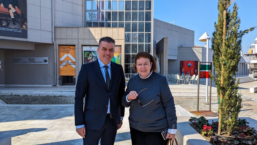 240223 pinakothiki mendoni mamakos