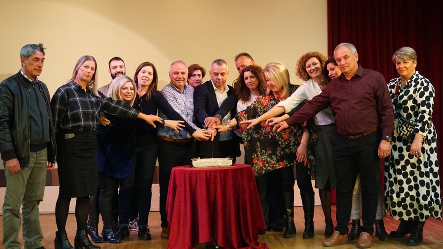 240227 akadimies kopi pitas