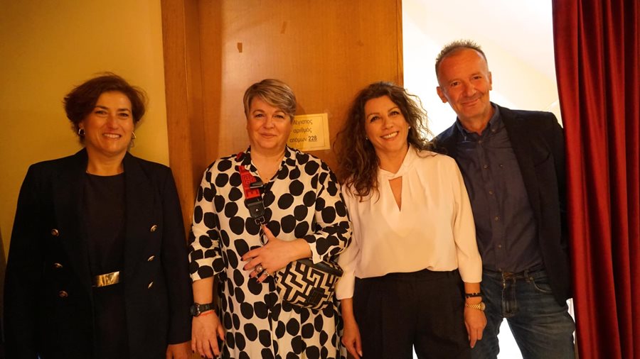 240227 akadimies kopi pitas