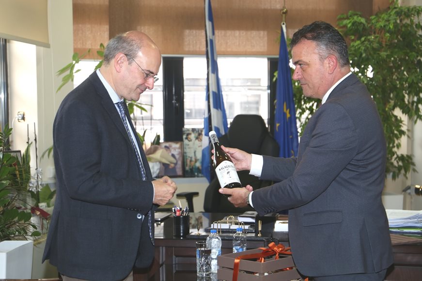 dhmarxos xatzhdakhs taxiaos