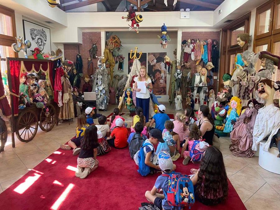 240730 kataskinosi stin poli