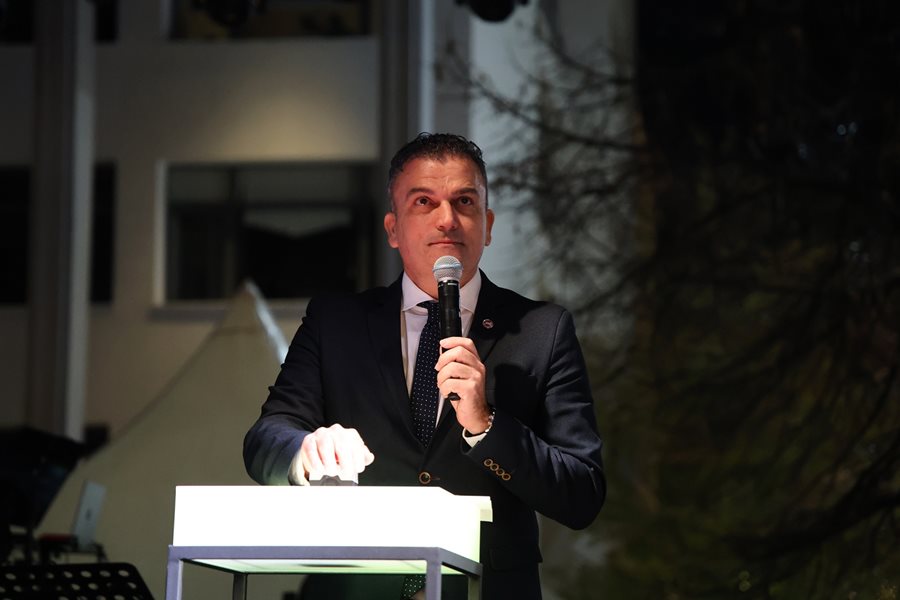 241205 fotagogisi dentro