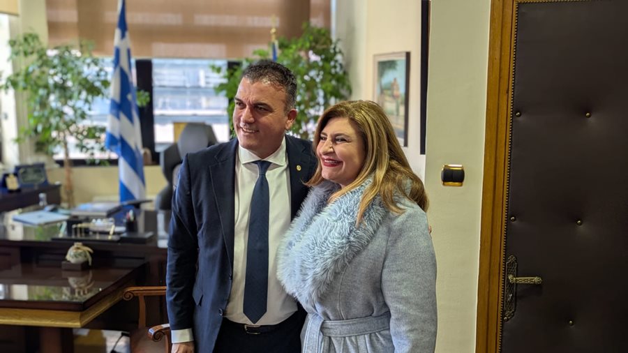 Ευχές προς τον Δήμαρχο Λαρισαίων Θανάση Μαμάκο για την ονομαστική του εορτή