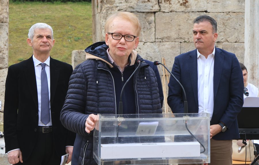 250327 1o mathitiko festival theatrou