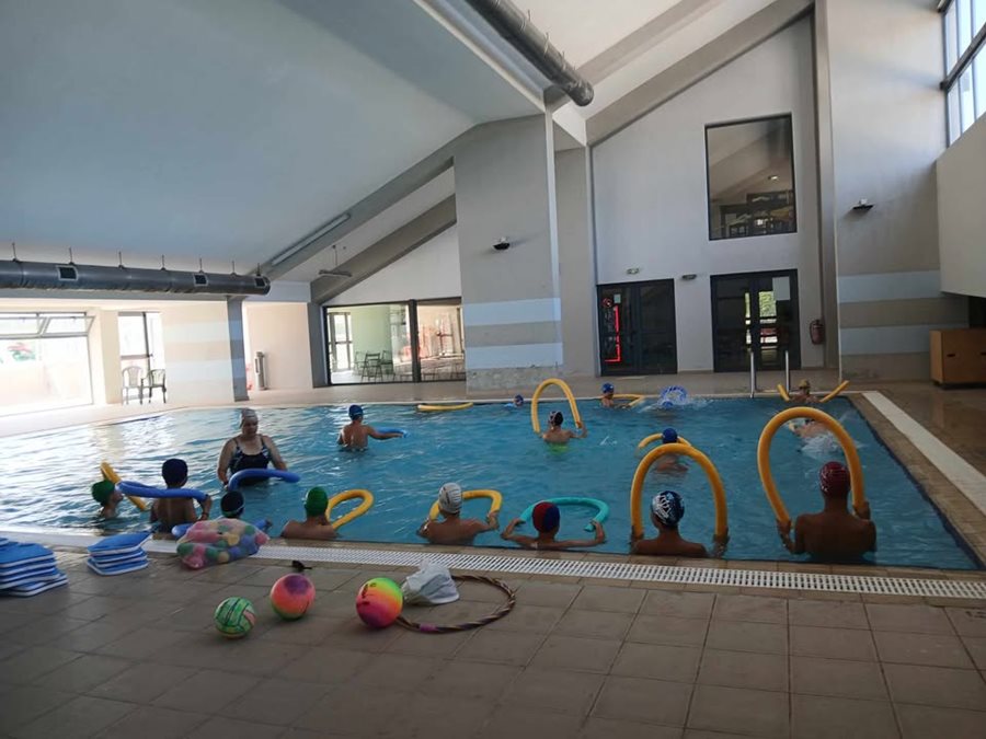 Κατασκήνωση στην πόλη: Δραστηριότητα κολύμβησης