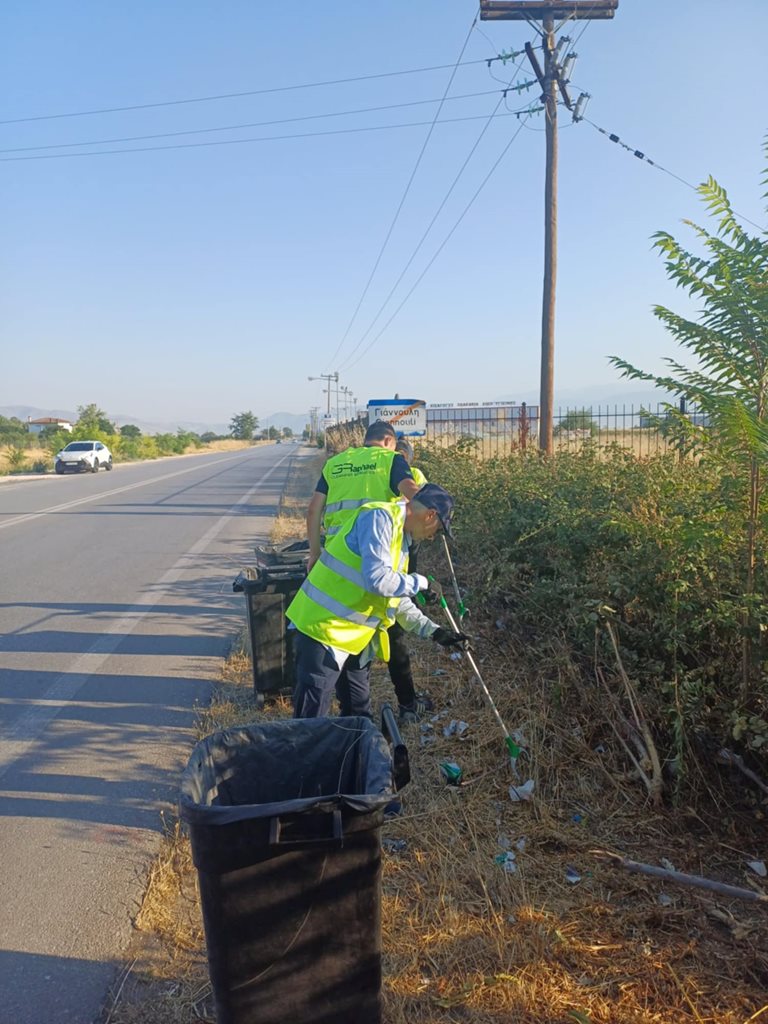 Εργασίες καθαρισμού οδικών δικτύων