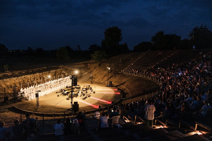 Πιανιστικό σύνολο Piandaemonium στο Ελληνιστικό Θέατρο του Δίου