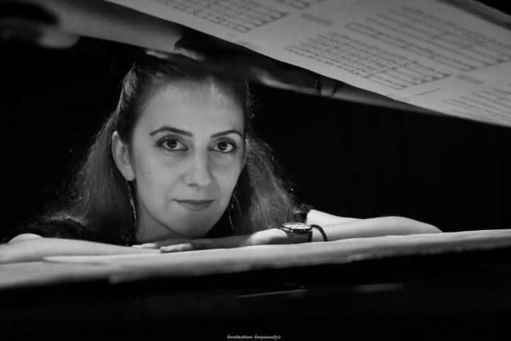 Η πιανίστρια Βαλέρια Χαριτίδου