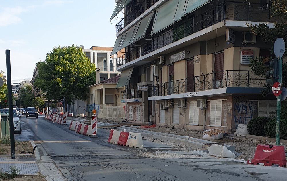 Κυκλοφοριακά έργα στην οδό Ανθίμου Γαζή, στη διασταύρωση με την οδό Ηπείρου