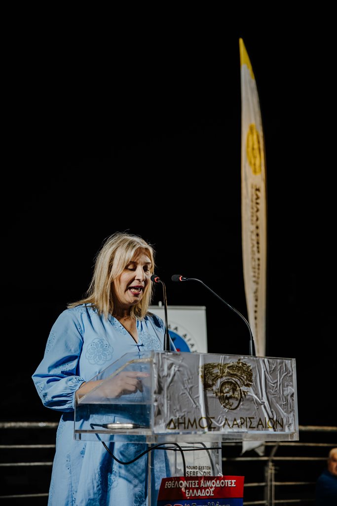 Στιγμιότυπο από την λαμπαδηδρομία εθελοντών αιμοδοτών