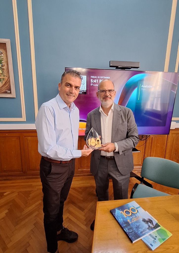 Στιγμιότυπο από την επίσκεψη αντιπροσωπείας για την υπογραφή Μνημόνιου Συνεργασίας μεταξύ της Δημοτικής Επιχείρησης Ύδρευσης - Αποχέτευσης Λάρισας (ΔΕΥΑΛ) και του Επαρχιακού Οργανισμού Αυτοδιοίκησης (ΕΟΑ) Λεμεσού