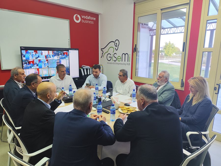 Στιγμιότυπο από την συνεδρίαση της Γενικής Συνέλευσης του ΦοΔΣΑ Περιφέρειας Θεσσαλίας