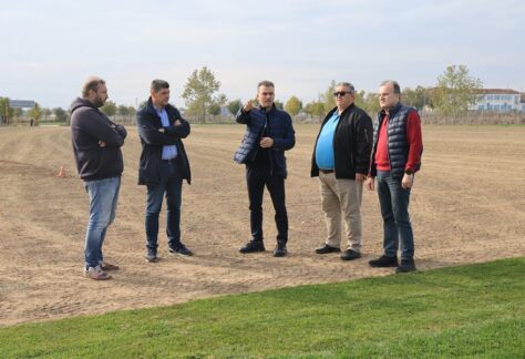 Στιγμιότυπο από τα έργα ανακατασκευής γηπέδου στη Φαλάνη