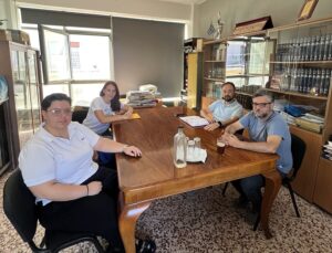 Συνάντηση δικτύωσης πραγματοποιήθηκε μεταξύ υπαλλήλων του Κέντρου Ένταξης Μεταναστών του Δήμου Λαρισαίων και στελεχών του Εργατικού Κέντρου Λάρισας