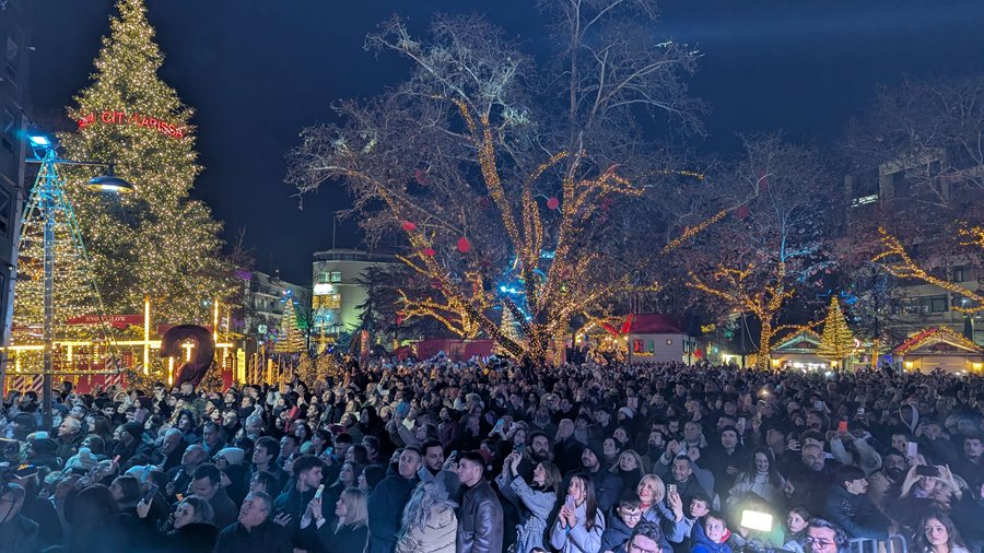 251231 lsc larissa 2025 kentriki plateia 2